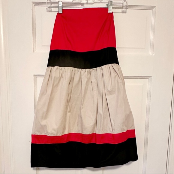 Imperial Red Color Block Strapless Italian Dress - Picture 3 of 4